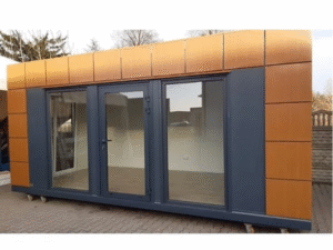 Container Bureau aménagé de 18 m2 avec Toilettes